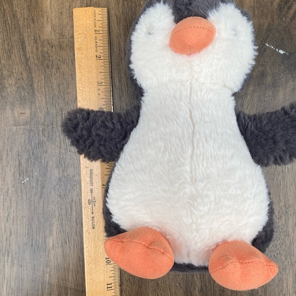 Jellycat medium Bashful Penguin. - Picture 5 of 7